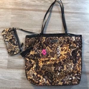 Betsey Johnson gold & black sequin tote w/purse